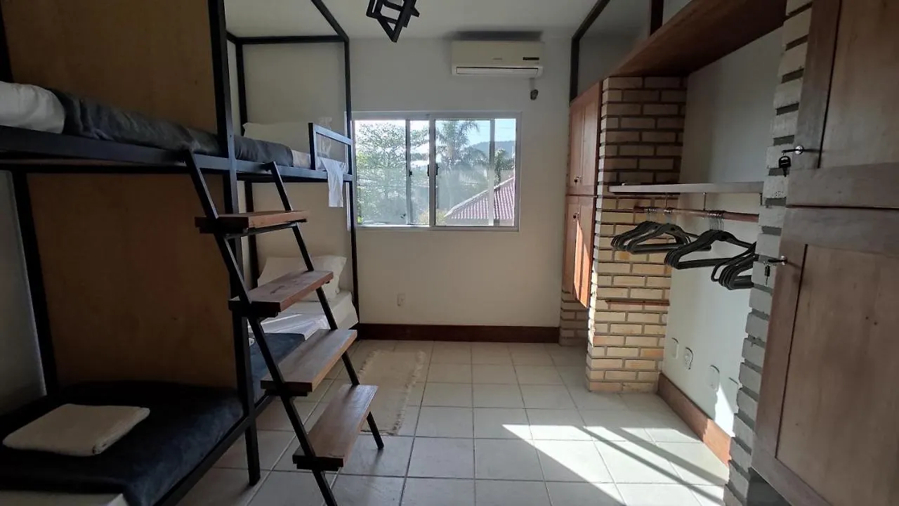 Patz Houz Hostel Florianópolis 0*,  Brasil
