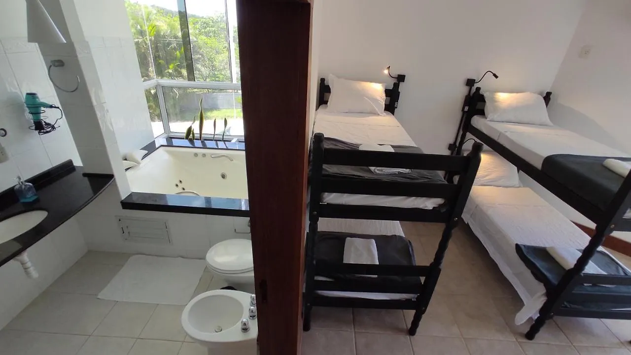 Bed and Breakfast Patz Houz Florianópolis Frühstückspension
